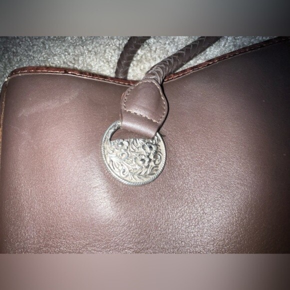 Sierra Valley woven leather straw crossbody purse - Picture 3 of 10